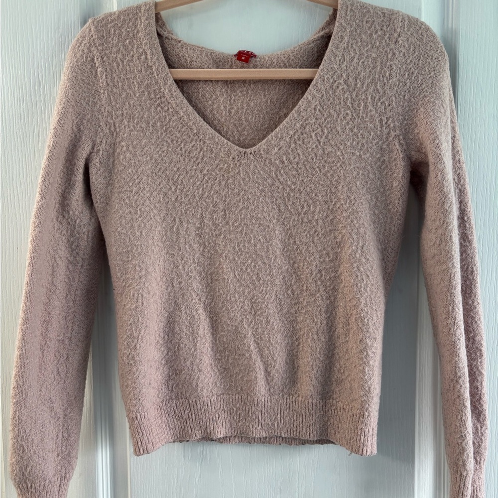 Guess Women's V-Neck Sweater in Soft Pink